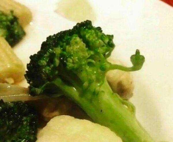 1. Brokoli sevmeyenlere gelsin bu fotoğraf...