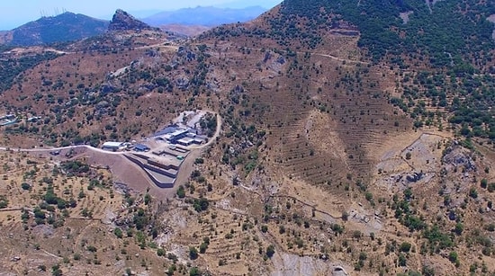 Yer Yine Bodrum Ama Bu Sefer Farklı Cengiz: Dağın İçine Kale Gibi Villa