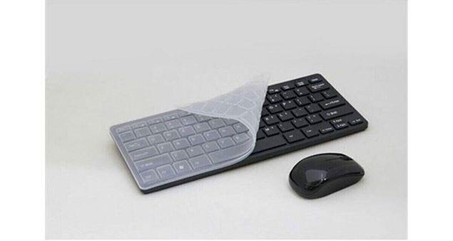 4. Siyah klavye ve mouse seti.