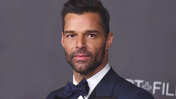 Ricky Martin avukatı aracılığıyla şu an hakkında çıkan bütün iddiaları yalanladı; bakalım neler olacak?