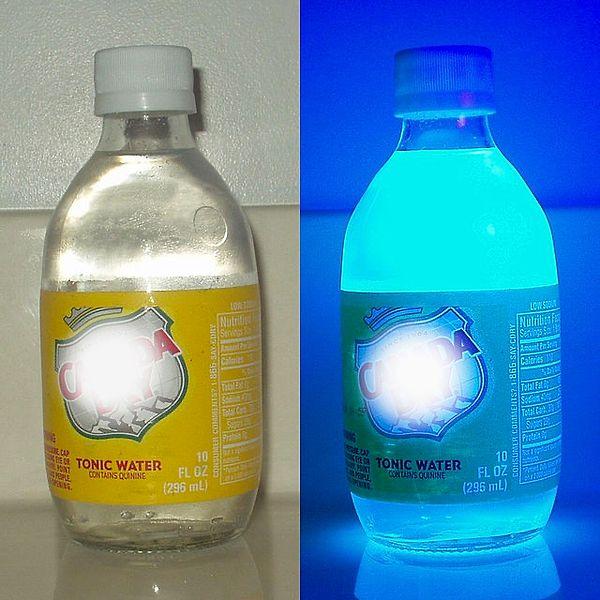 4. Tonik suyu aslında karanlıkta parlar! Kinin adlı madde, parlamaya neden olan tonik suyun bileşenidir.