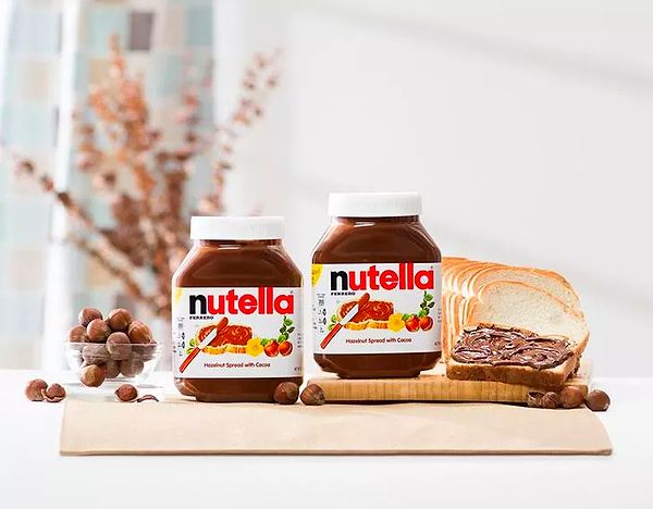 12. Her yıl satılan Nutella'larla Çin Seddi'ni 8 kez kaplayabilir, dünyayı 1.8 kez dönebilirsiniz!