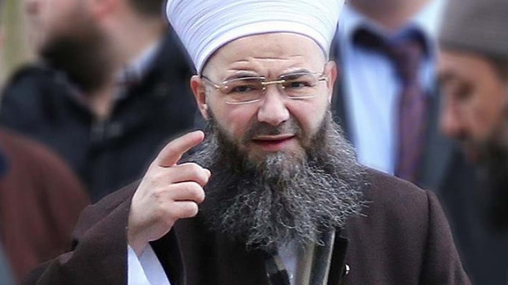 Cübbeli Ahmet Canlı Yayına Çıkacağını Duyurdu!