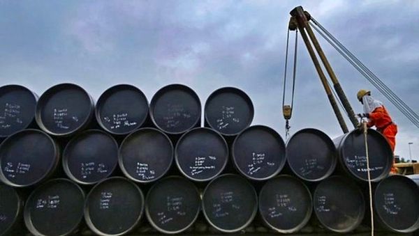 Dün sert bir yükselişle 100 doların üzerine çıkan petrol yukarı yönlü seyrini koruyor