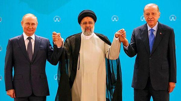 İran'ın başkenti Tahran'da Astana Üçlü Zirvesi kapsamında AKP'li Cumhurbaşkanı Recep Tayyip Erdoğan, İran Cumhurbaşkanı İbrahim Reisi ve Rusya Devlet Başkanı Vladimir Putin 19 Temmuz'da bir araya geldi.