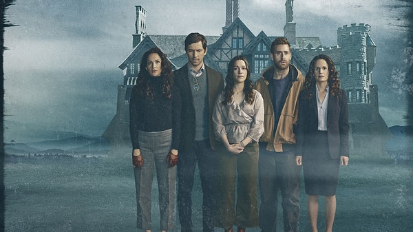 3. The Haunting of Hill House / Tepedeki Ev (2018) - IMDb: 8.6