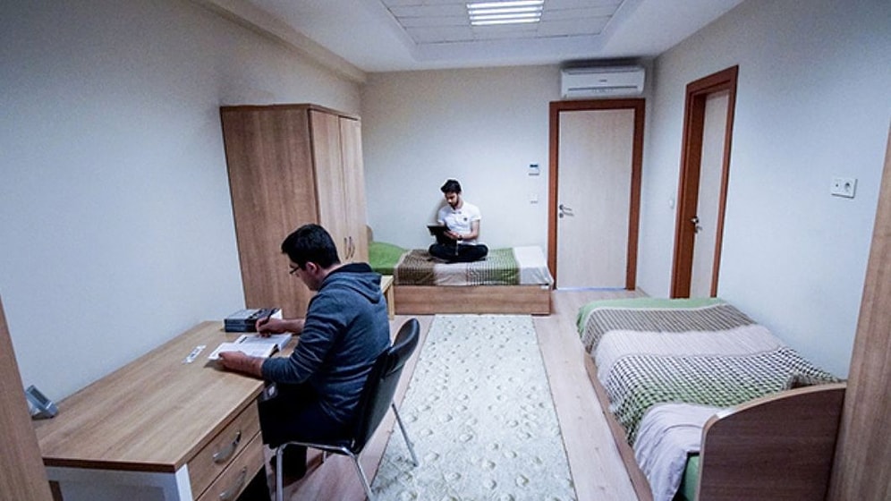 Yeni Barınma Krizi Kapıda: Yurt Ücretlerine Fahiş Zam