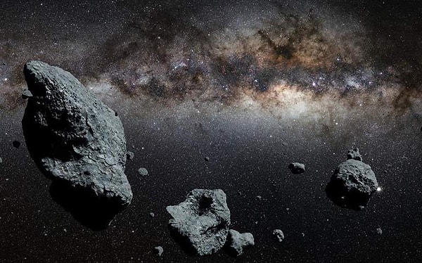 Aslında bu takibin şimdiye kadar gözlemlenen en sönük asteroit olduğu ortaya çıktı.