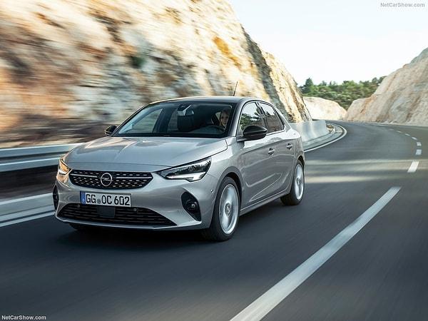 Opel Corsa ve fiyat listesi hakkında siz ne düşünüyorsunuz? Yorumlarda buluşalım.