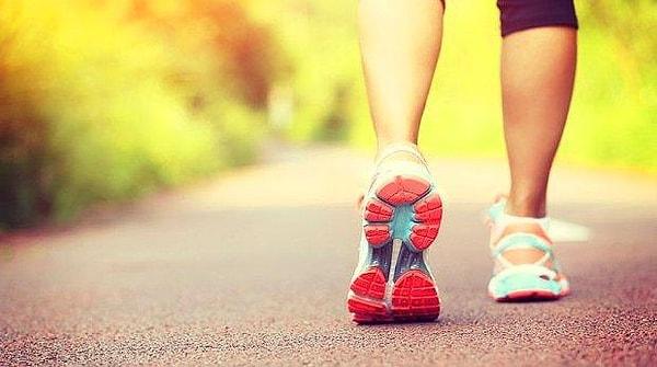 8. Vücudunuza iyi bakmak ve kilonuzu kontrol altında tutmak istiyorsanız yürüyüş yapmak bedeninize yapacağınız en büyük iyiliklerden biridir.