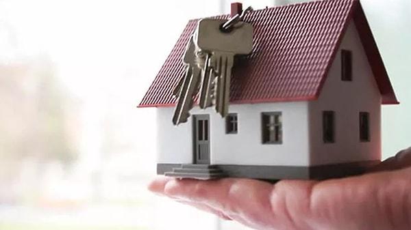 Konut kredisi ile borçlanarak ev satın almak fiyatı değerlenecek bir ürüne erkenden yatırım yapmayı sağlar.
