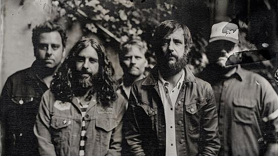 Band of Horses Give 2022 A Fan-Oriented Indie Rock Statement With 'Things Are Great'
