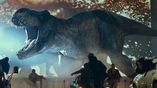 7. Jurassic Park ve The Land Before Time gibi filmlerde dinozorların temsil edilme şekli nedeniyle, birçok insan Mezozoik Çağ aslında üç zaman dilimine ayrıldığında, tüm dinozorların birbirleriyle bir arada var olduğunu varsayıyor.