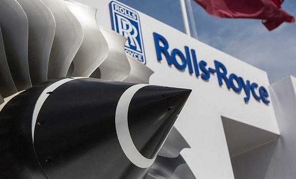 Rolls-Royce Holdings Plc, yakın bir zamanda yapılandırmaya gideceğini ve şirketin şu anki CEO'su  Warren East'in yıl sonunda istifa ederek şirketteki görevini 1 Ocak 2023 tarihi itibariyle Tufan Erginbilgiç‘e devirecek.