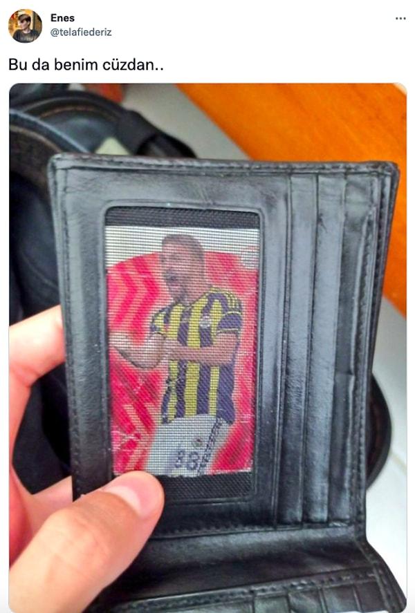 Sadece soruyorum: Sizce Şükran Ovalı, Caner Erkin'in fotoğrafını cüzdanında taşıyor mudur?