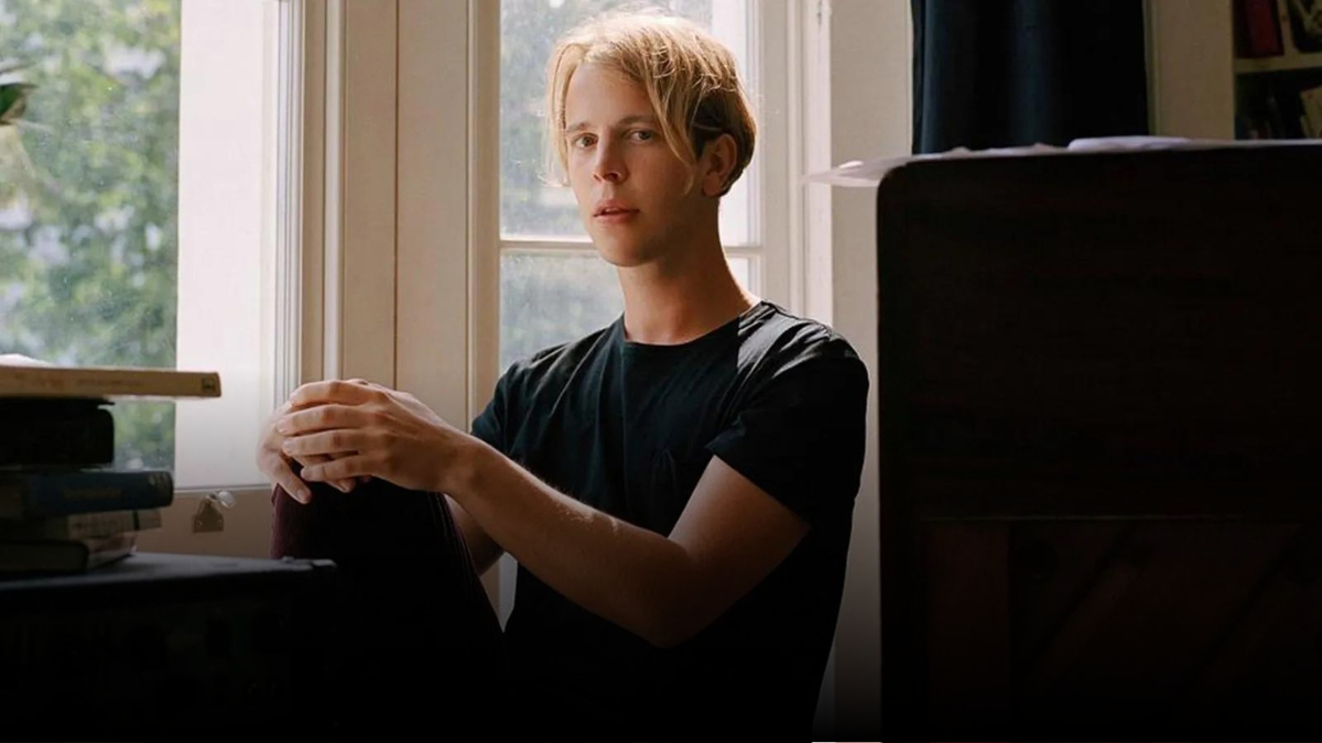 Том 15. Том Оделл 2019. Tom Odell Biography. Thomas Feeds. Jubilee Road.