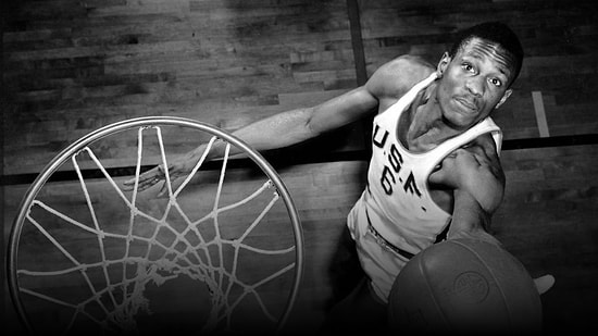 NBA Efsanesi Bill Russell 88 Yaşında Hayatını Kaybetti