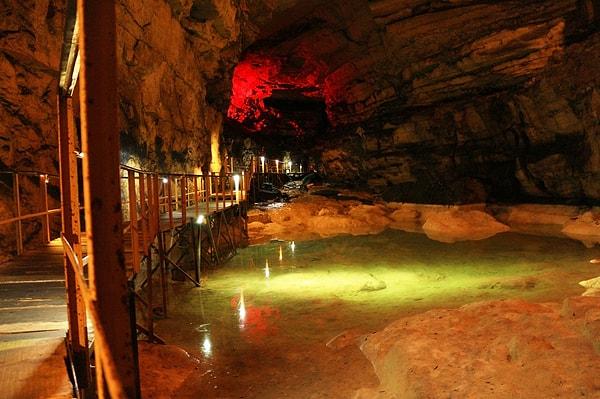 Tınaztepe Mağarası- Konya