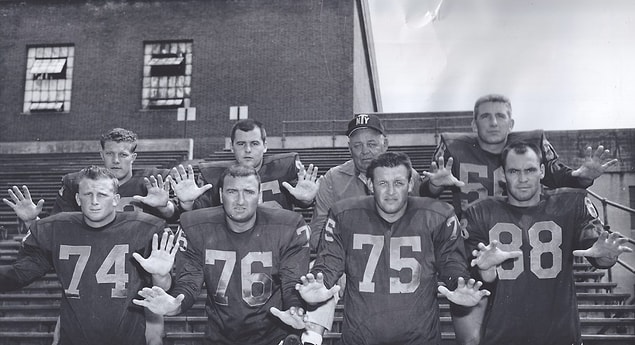 4- Connaissez-vous l'histoire derrière le nom de la célèbre équipe de football américain New York Titans, fondée en 1960 ?