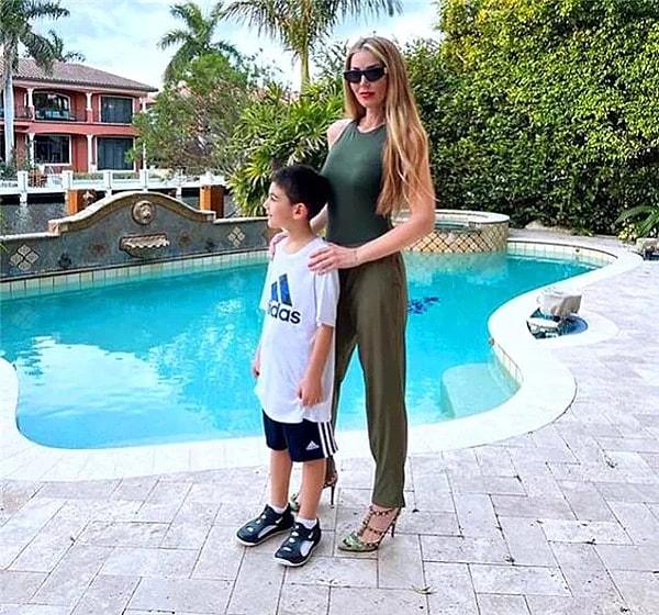Dinçöz, Kodaloğlu ile evliliklerinden dünyaya gelen oğulları Aslan'ın eğitimi için Miami'ye yerleştiğini sosyal medya hesabından yaptığı açıklamayla duyurmuştu.