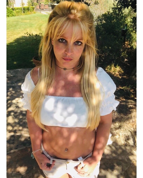 Britney Spears'i ve onun çalkantılı hayatını bilmeyen yoktur.