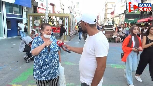 Kanal Dünya isimli YouTube kanalının sokak röportajında konuşan bir kadın, 'Erdoğan'ı düşürmek için zamları Ekrem İmamoğlu yapıyor' dedi ve yemin etti.
