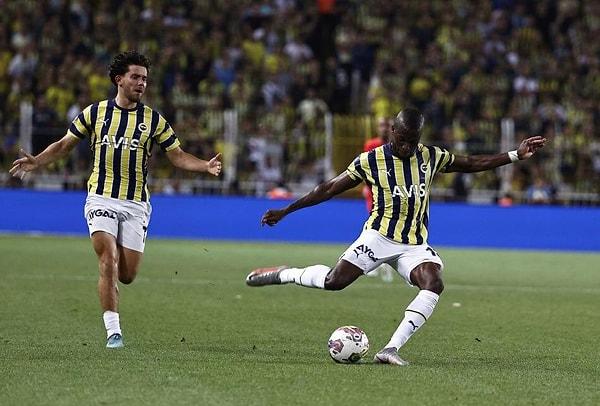 İlk hafta 3.00 oranla açıklanan Fenerbahçe'nin şampiyonluk oranı 3.30'a yükseltildi.