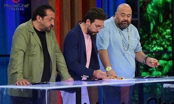 Televizyonun reyting rekorları kıran yarışma programı MasterChef Türkiye'de bugün de ana kadro heyecanı yaşandı.