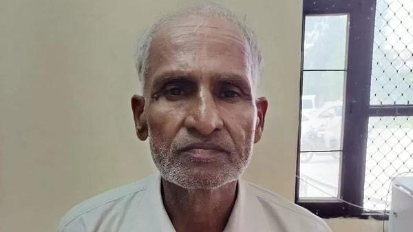 İddia edilen bir soygun ve cinayetle bağlantılı olarak aranan eski Hint ordusu çalışanı, 30 yıl boyunca Uttar Pradesh'te gözlerden uzak bir yerde saklandı.