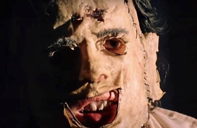 3. Regardons 'Leather Face', également connu pour son cannibalisme, du film 'Texas Massacre'. Vous savez, ce tueur en série ne parle dans aucun de ses films.