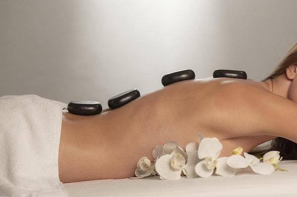 10. Rahatlıktan gelen güzellik: Spa masajı