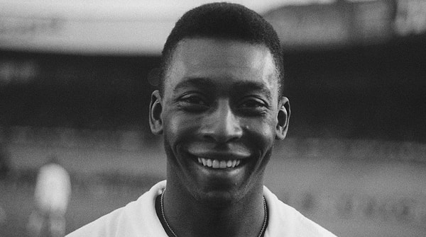 6. Pele, futbol kariyerini hangi takımda sonlandırmıştır?