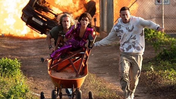 Pitt'in "iyi listesi"nde açıkça yer alan bir aktör, yakın zamanda yayınlanan aksiyon-gerilim Bullet Train'de de yer alan Sandra Bullock.