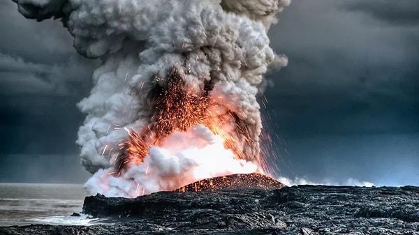 Genel olarak volkanların büyük kısmı su yüzeyinin altında bulunuyor.