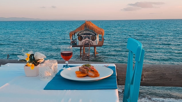 Beyaz Ahtapot Restaurant