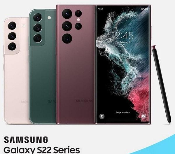 Samsung'un Galaxy S22 serisinde yer alan Galaxy S22+ ve Galaxy S22 Ultra modelleri de listenin 8,9 ve 10. sırasında yer buldu.