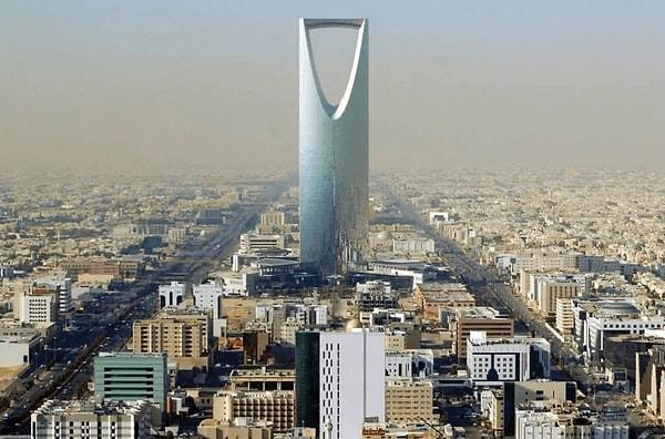 8. Suudi Arabistan