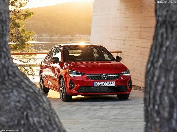 Opel Corsa ve fiyat listesi hakkında siz ne düşünüyorsunuz? Yorumlarınızı bekliyoruz.