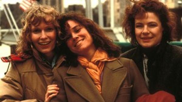 31. Komedi ve dramı harmanlayan üç kız kardeşin konu edinildiği film: "Hannah ve Kız Kardeşleri"