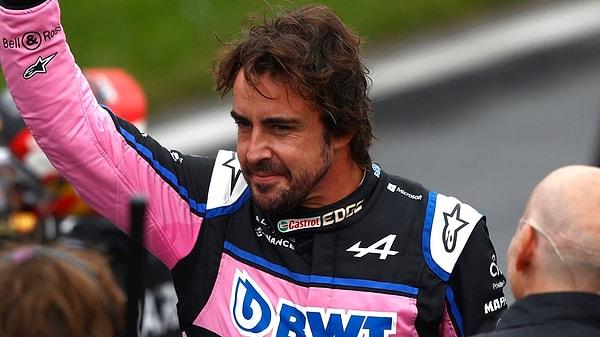Bu sezon Alpine takımıyla son kez yarışacak olan Fernando Alonso, gelecek seneden itibaren Aston Martin ile yarışacağını duyurmuştu.
