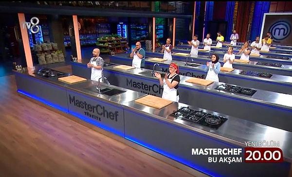 MasterChef Türkiye 2022'nin 17 Ağustos günü yayınlanacak 43. bölümde jüri üyeleri yarışmacılardan 'fırın sütlaç' yapmalarını istedi.