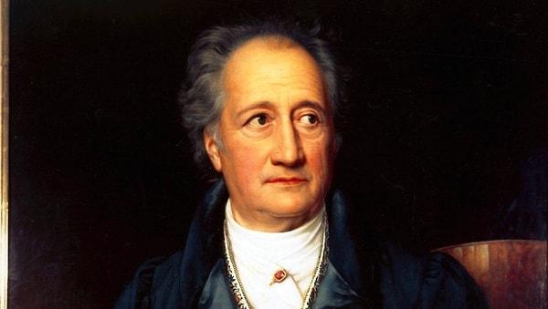 3. Dünyada yazımı en uzun sürmüş kitap, Johann Wolfgang von Goethe’nin yazdığı Faust’tur. Goethe 21 yaşında yazmaya başladığı bu kitabı kaç yaşında bitirmiştir?
