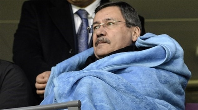 Yunus Günçe'nin bu videosuna Ankara Büyükşehir Belediyesi Eski başkanı Melih Gökçek tepki gösterdi.