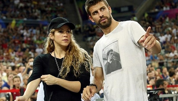 Uzun yıllar Shakira ile birliktelik yaşayan Pique, ünlü şarkıcıyı aldatmış ve ardından Shakira, Pique ile yollarını ayırmıştı.