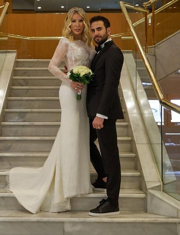 Prag'da evlenmeyi planlayan çift, Seda Sayan'ın ekibinin vize problemi yaşaması nedeniyle İstanbul'da evlenmişti.