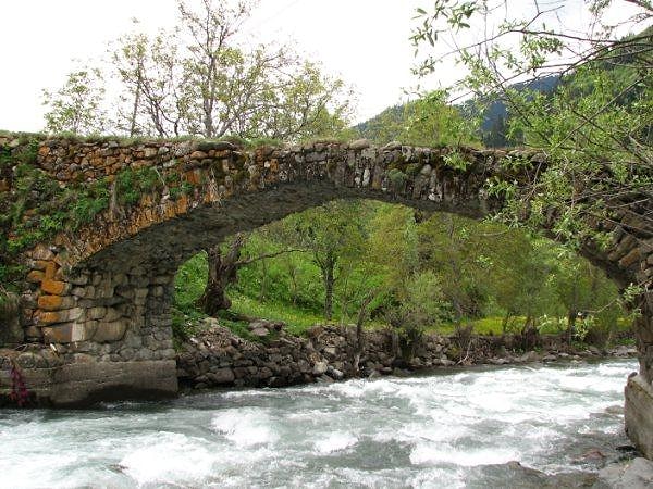 Meydancık Kemer Köprüsü