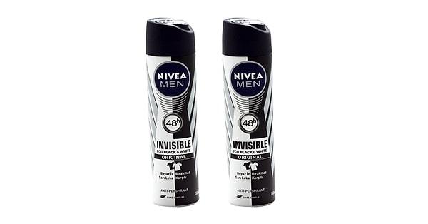 9. Nivea Deodorant Sprey Invisible Black&White Power Erkek 2'li Set