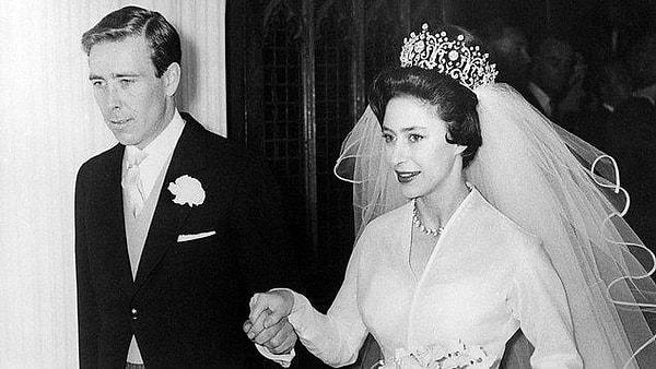3. Aşkı ile birlikte olamayan Prenses Margaret, bunun ardından fotoğrafçı Anthony Armstrong Jones ile evlendi ancak ikilinin epey olaylı bir evliliği oldu.