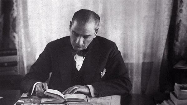 Kitap Okumanın Faydaları ve Atatürk’ün Kitap Tutkusu
