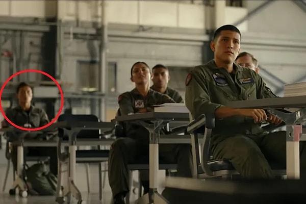 4. 'Top Gun: Maverick' filminde LT Billy "Fritz" rolünü üstlenen Manny Jacinto